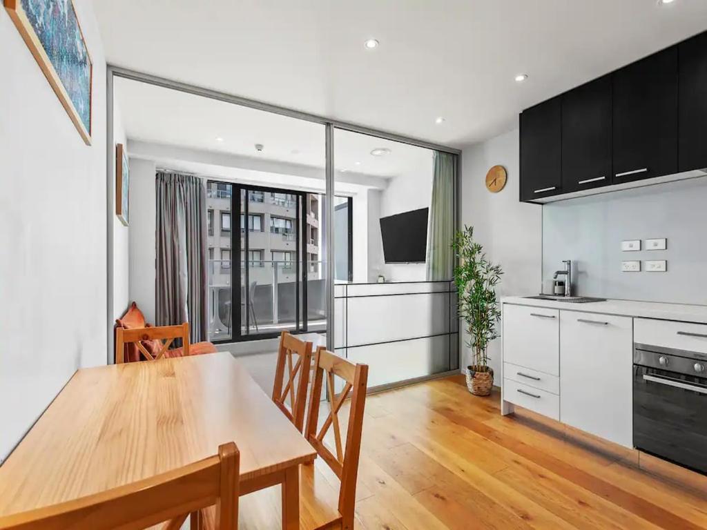 Stylish Central City 1-Bedroom With Patio Auckland Exteriör bild